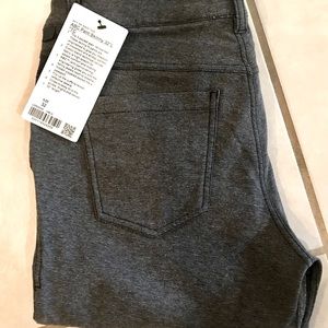 Lululemon ABC Skinny 32”L 5 pocket Jean